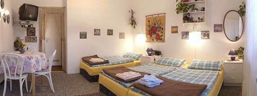 Lakeside Bed And Breakfast Berlin - Pension Am See Falkensee Rum bild
